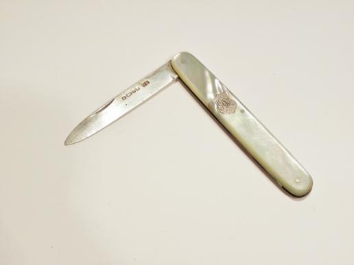 Victorian Silver & Mother-of-pearl Fruit Knife