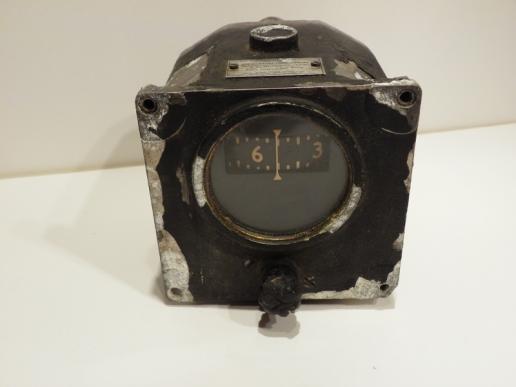 WW2 RAF Sperry Directional Indicator.