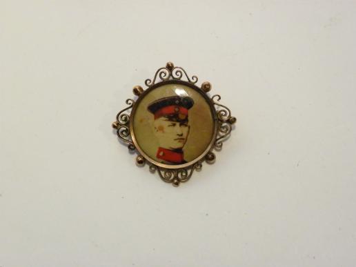 Pretty WW1 Era German Sweetheart Brooch – with Soldier