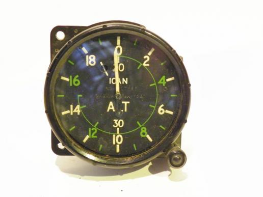 WW2 RAF AM Aircraft Altimeter.