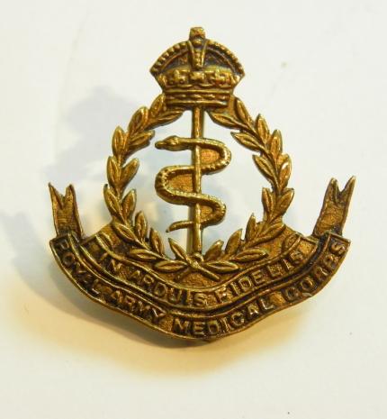 WW1 Era Royal Army Medical Corps Sweetheart Badge.