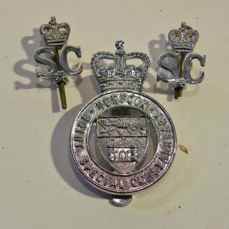 Queens Crown Joint Norfolk Special Constabulary Cap Badge & Collars
