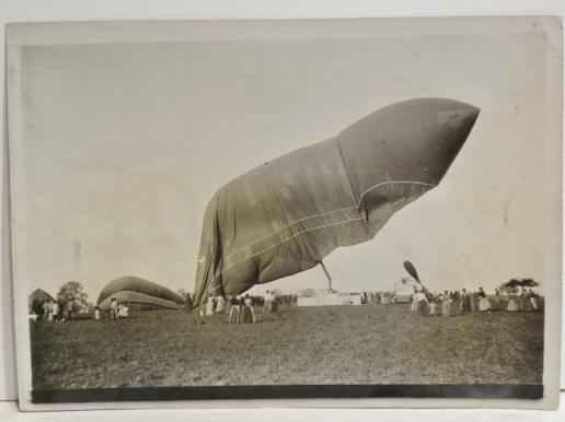 Good Vintage Airship Photograph 1909 – Espana