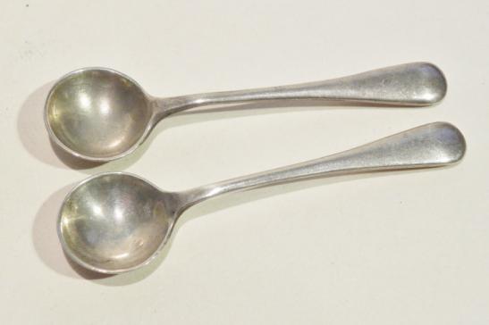 Good True Pair of Hallmarked Silver Salt Spoons – B’ham 1919