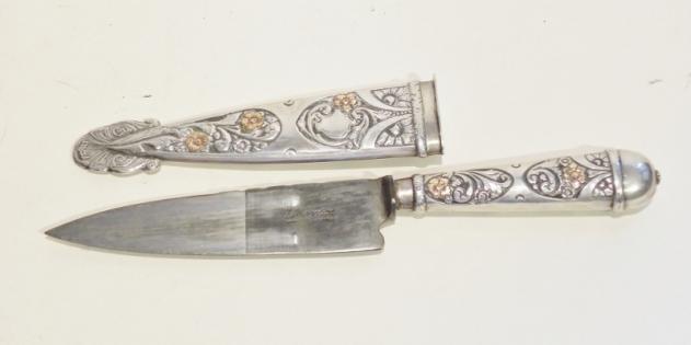 Early 20thC 800g Silver Argentinian Gaucho Knife.