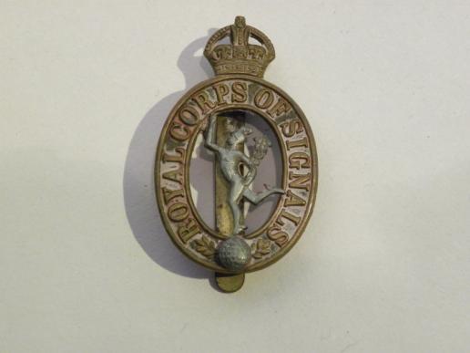 1920’s Royal Corps of Signals Cap Badge.