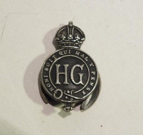 Post WW2 White Metal Home Guard Lapel Badge 