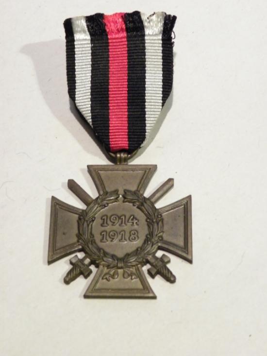 WW1 German Honour Cross with Swords. Maker RV24