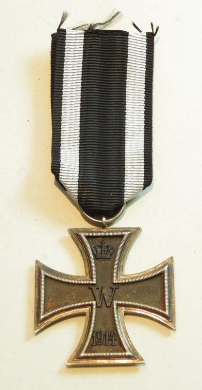 WW1 Iron Cross 2nd Class, with Makers Mark.