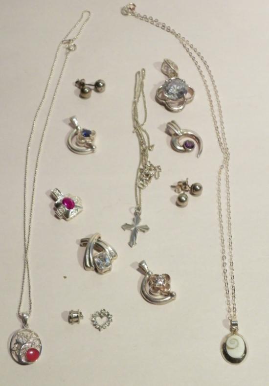 Super Mixed Lot of Twelve Sterling Silver & Stone Set Items of Jewellery 6