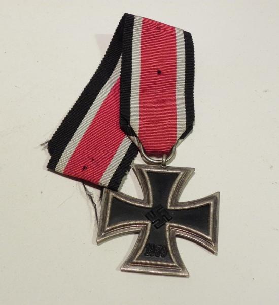 WW2 Era German Iron Cross (EKII)