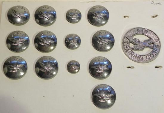 Air Training Corps badge & Button Set.