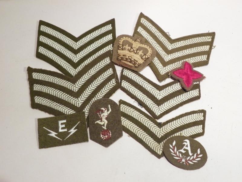 Good large Dealer Lot of Mixed Cloth Patches Inc Sergeants Stripes 13