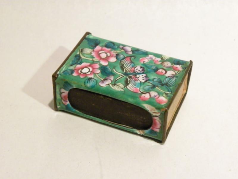 Pretty Vintage Oriental Enamel Matchbox Holder