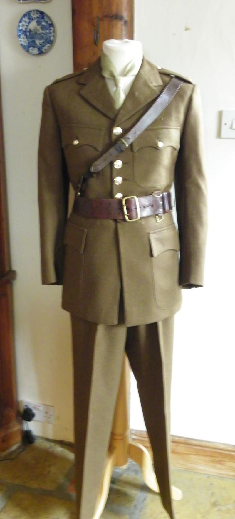 Vintage Welsh Guards Officers No2 Uniform with Sam Brown Belt