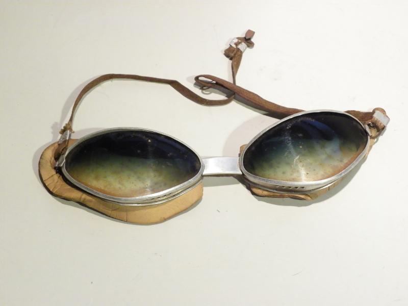 WW2 Era Coloured Lens Driving Goggles