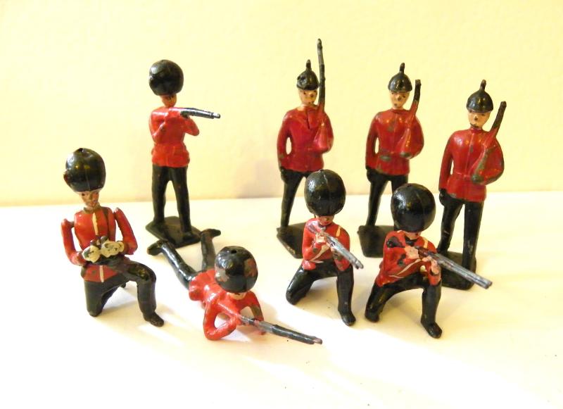 Group of 8 Vintage Britain’s Hand Painted Lead Soldiers 3