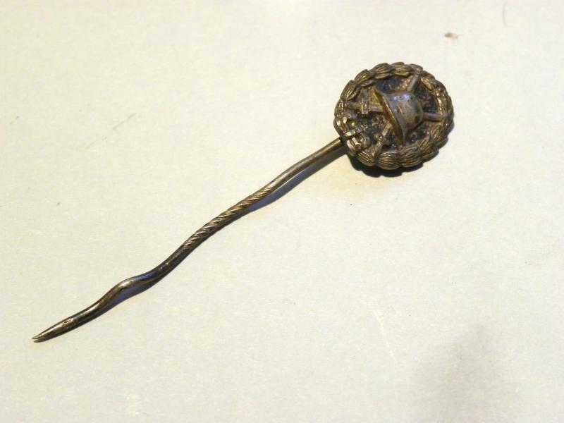 WW1 Silver Wound Badge Miniature Pin.