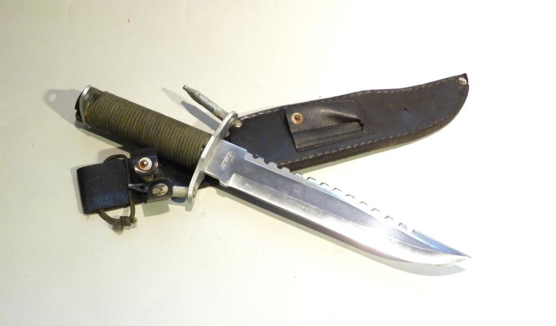 Vintage Buckmaster Type Knife & Scabbard.