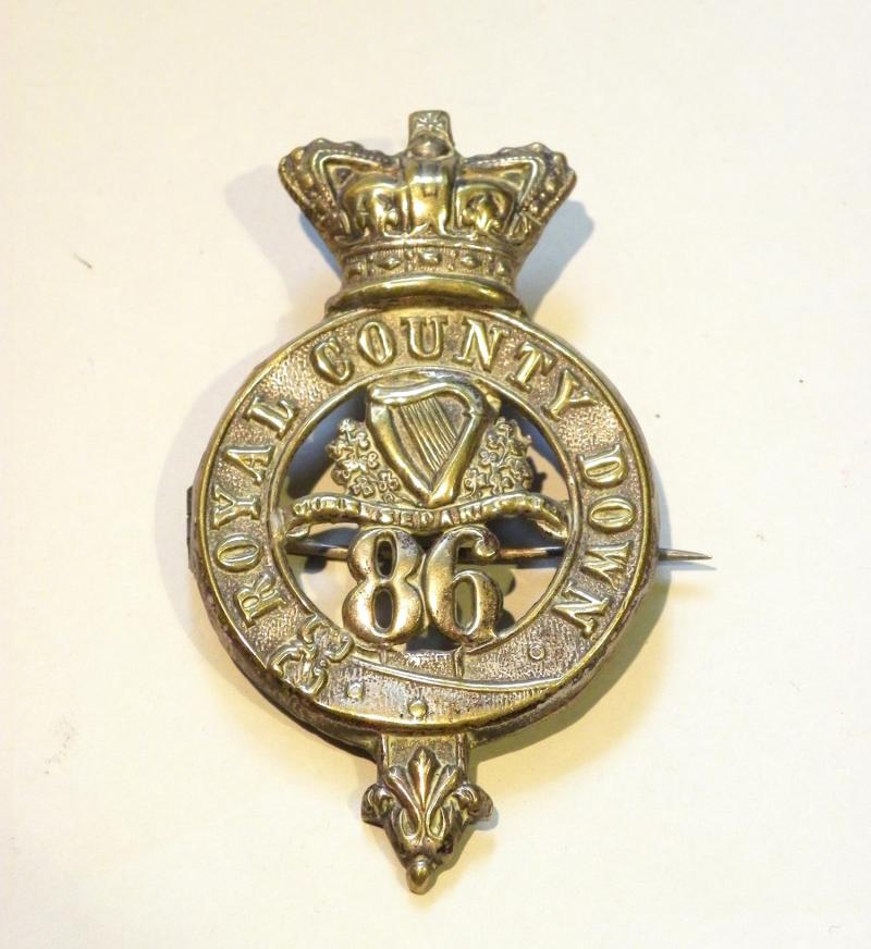 Rare Victorian Royal County Down 86th Reg Glengarry Badge.