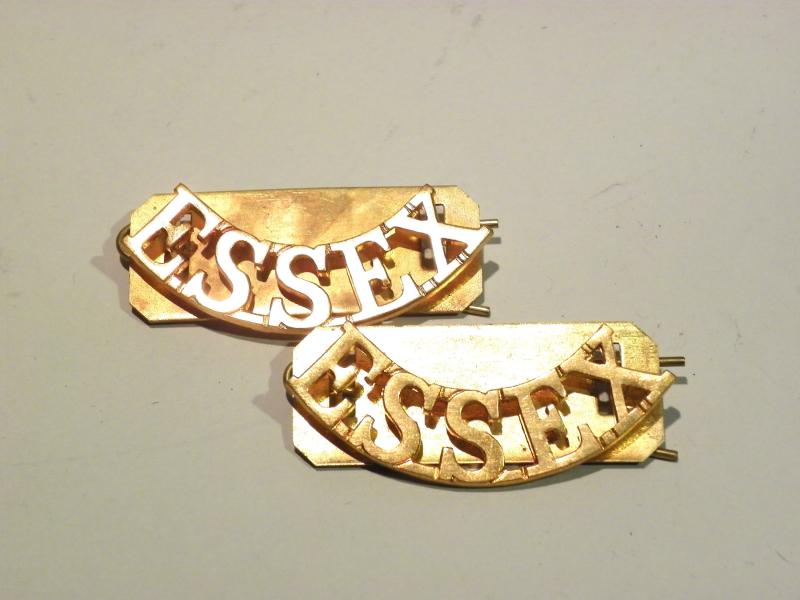 Pr WW2 Era Essex Reg Shoulder Titles.