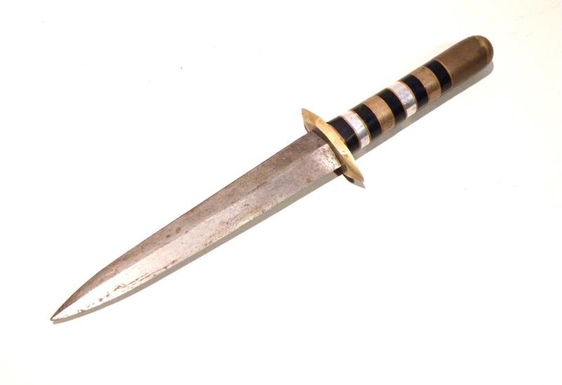 Interesting WW2 F/S Type War Art Fighting Knife.