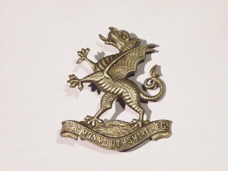 WW2 Era 3rd Btn Monmouthshire Regiment Cap Badge.