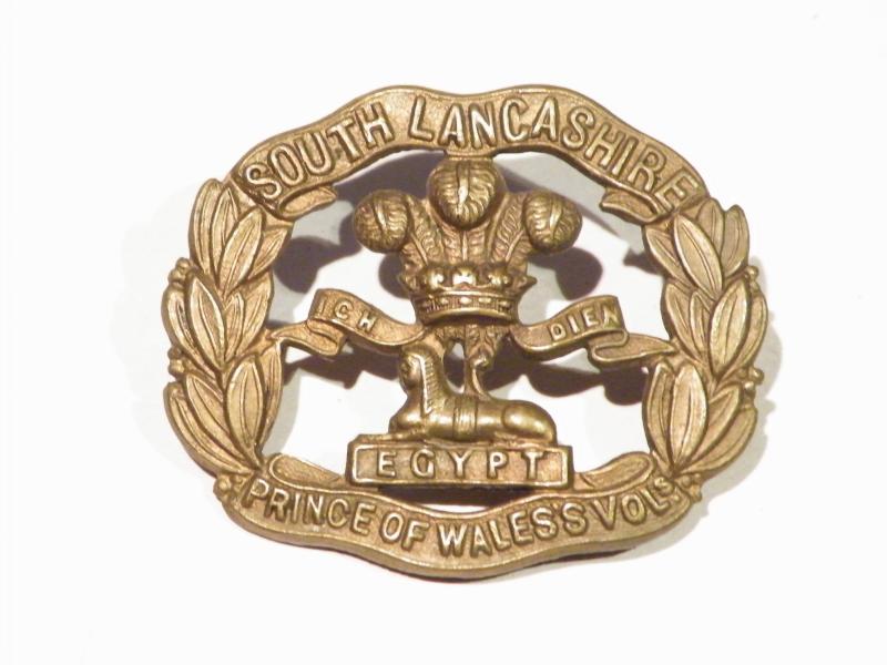 Post WW1 South Lancashire Regiment Cap Badge.