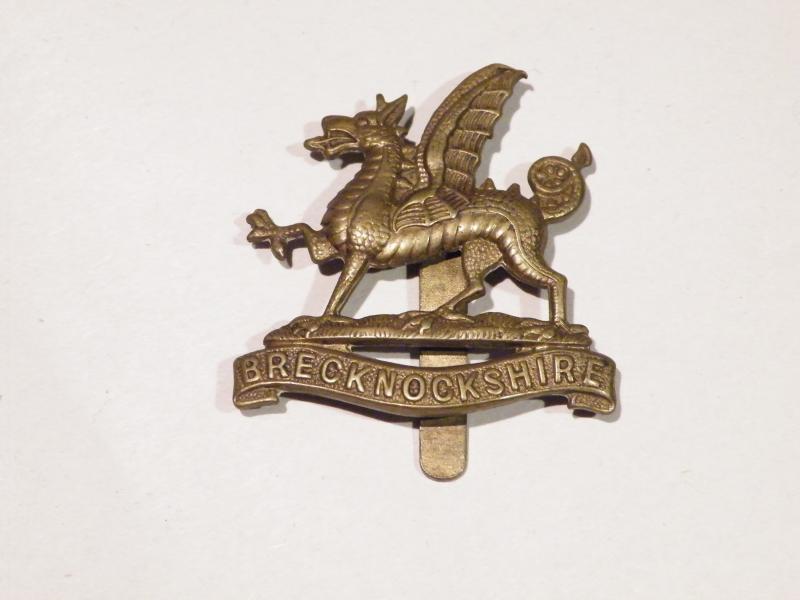 WW1 era Brecknockshire Battalion Cap Badge.