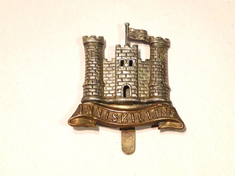 WW1 6th Inniskilling Dragoons Cap Badge.