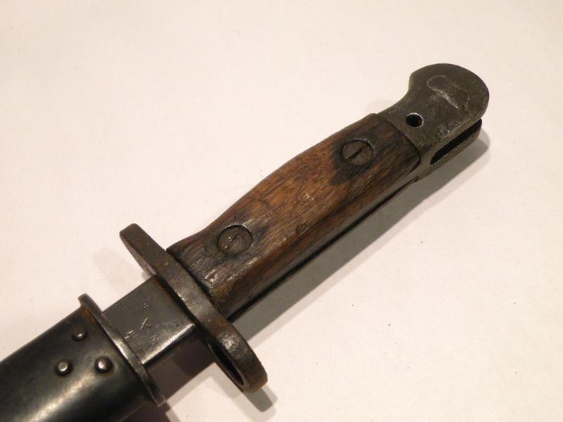 WW1 British 1907 Mk1 SMLE Bayonet by Sanderson.