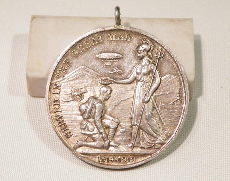 WW1 Souvenir Medal to the Serving Men of Ansley Warwickshire.