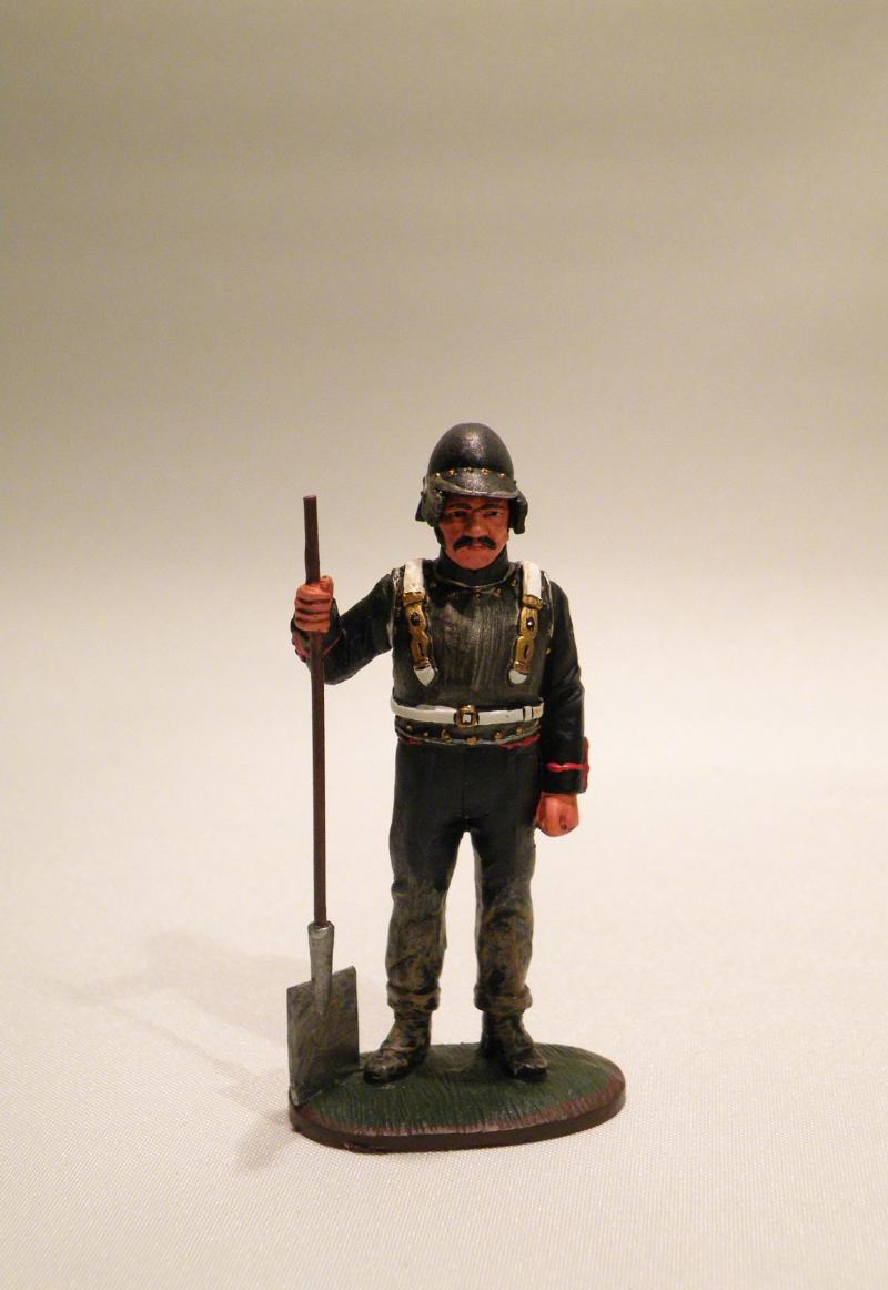 Two Vintage Del Prado Painted Die Cast Pieces – British Cannon