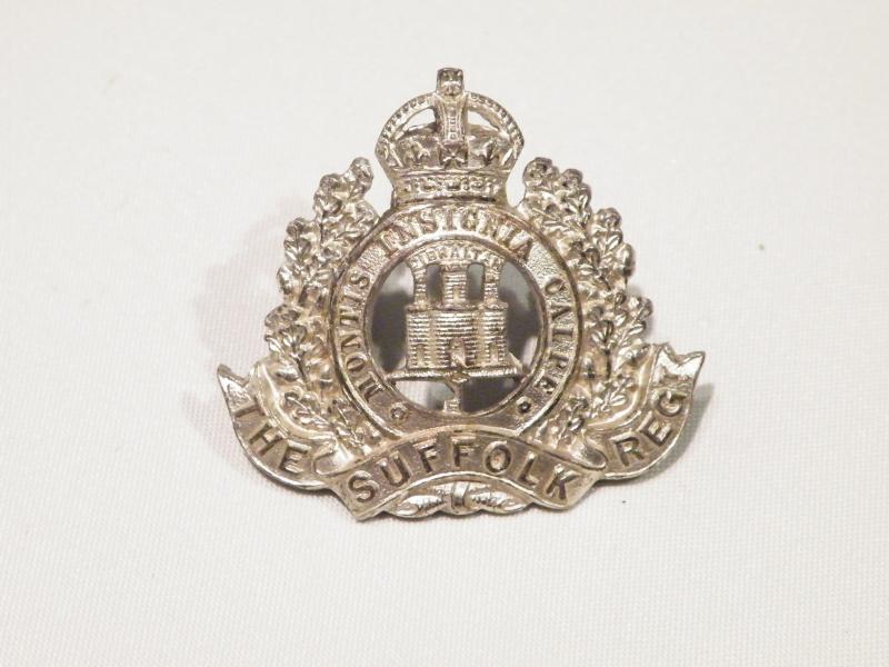Suffolk Regiment Officers Cap Badge.
