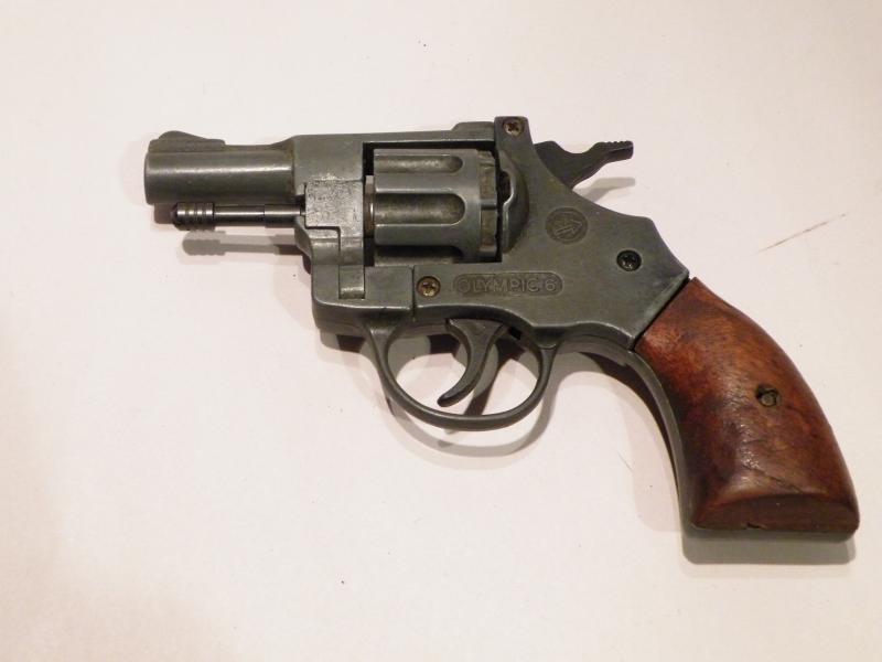 Vintage Olympic 6 Blank Firing Starting Pistol