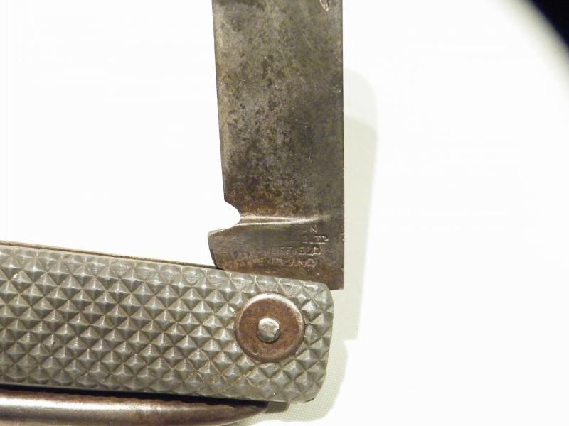 Large Military Jack Knife.