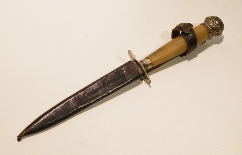 Victorian English Dagger by Rogers Sheffield.