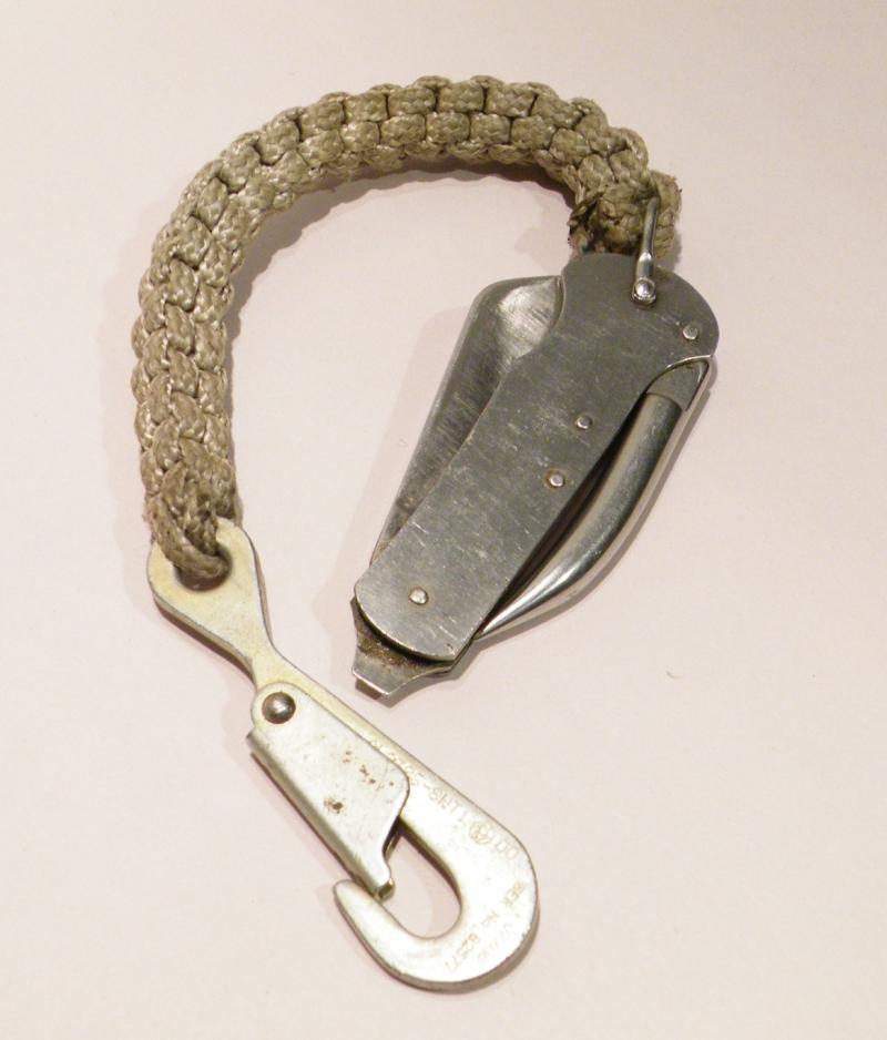 Vintage British Jack Knife with RN Lanyard.