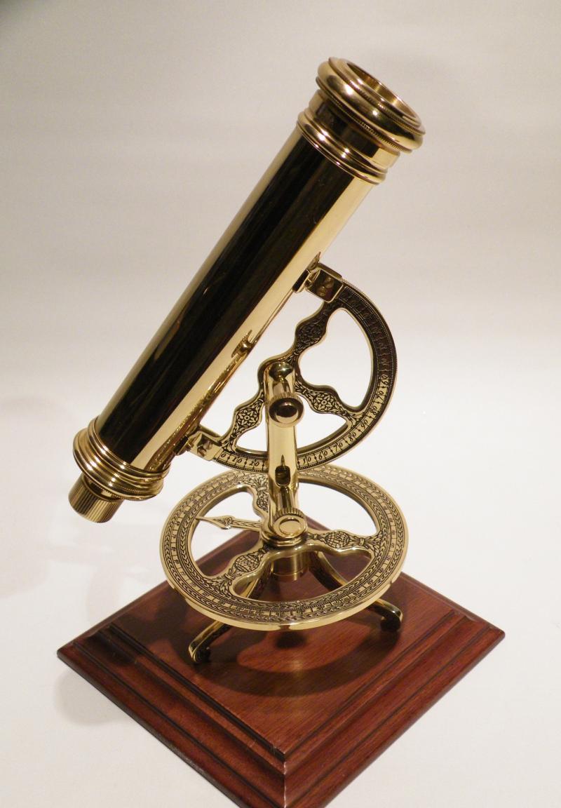 Vintage Franklin Mint – The Discovery Telescope