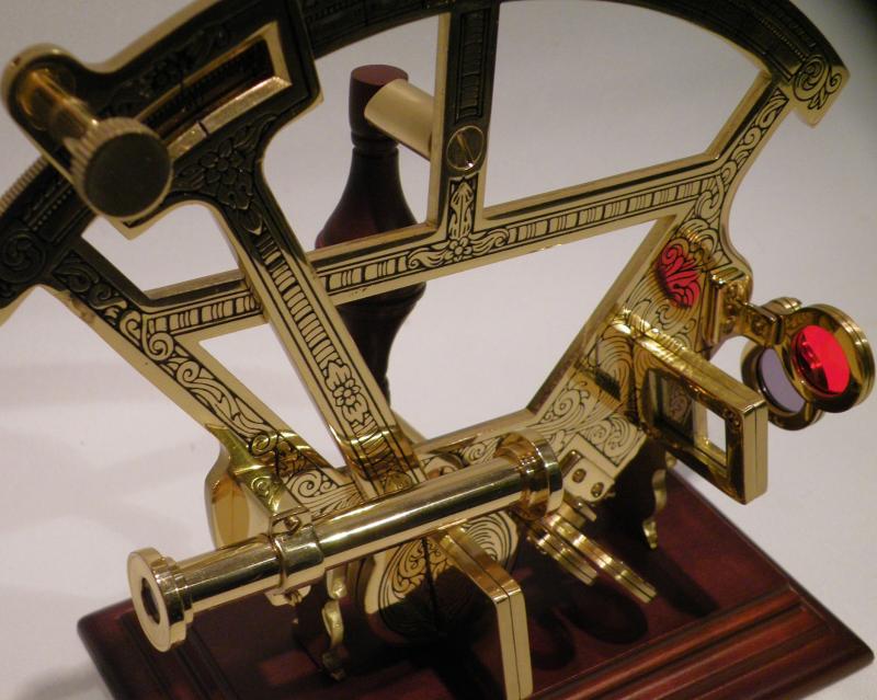 Vintage Franklin Mint – The Discovery Sextant