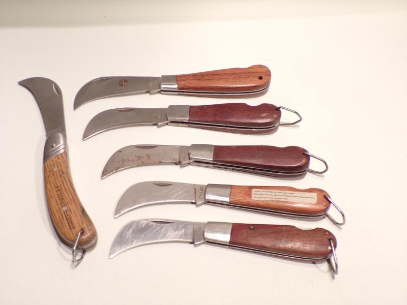 6 Vintage Pruning Knives.