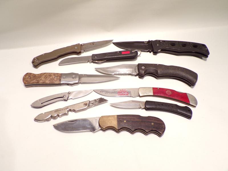10 Folding Utility and Pocket Knives
