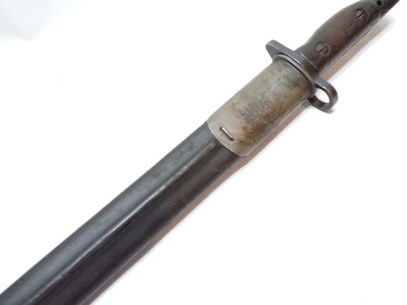 WW1 British 1907 Mk1 SMLE Bayonet by Sanderson.