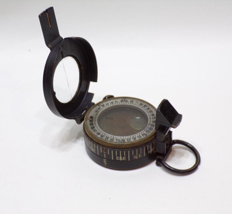 WW2 Officers Compass 1943 Date.