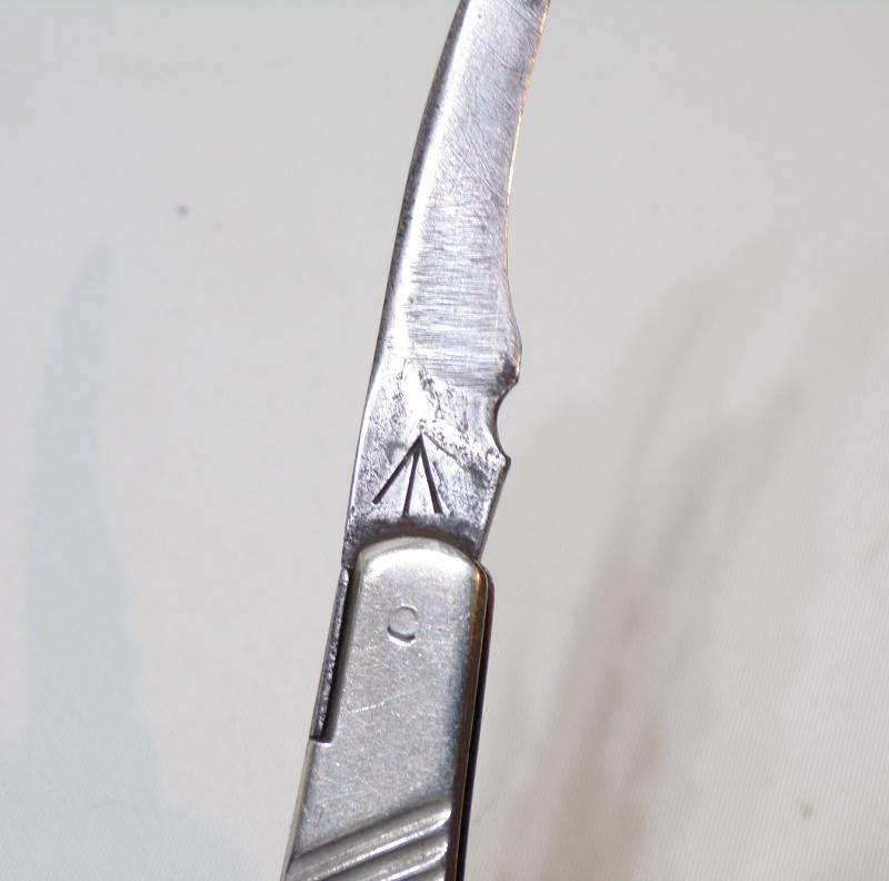 Vintage Military Folding Pocket Knife.