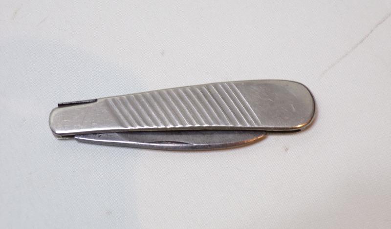 Vintage Military Folding Pocket Knife.