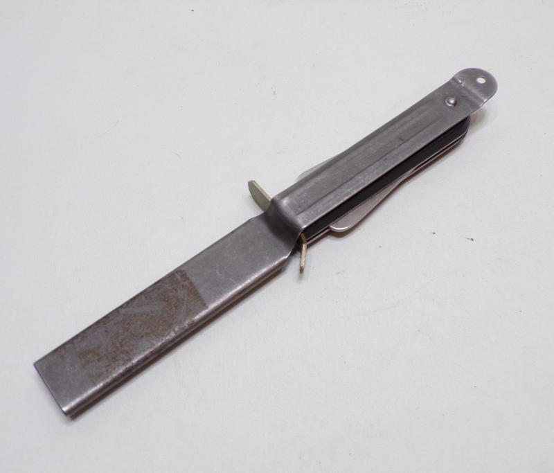 Vintage RAF Aircrew Survival Parachute Knife.