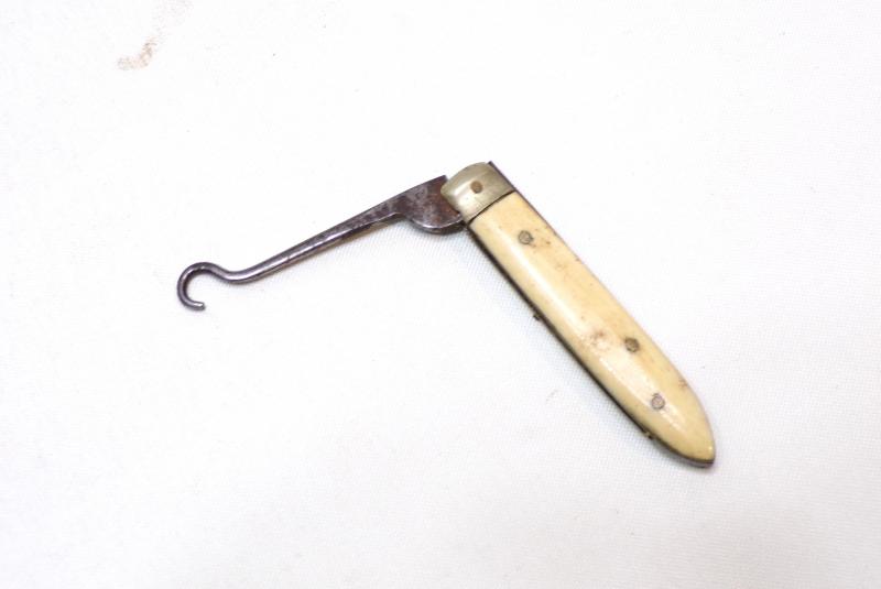 Victorian Folding Button Hook.