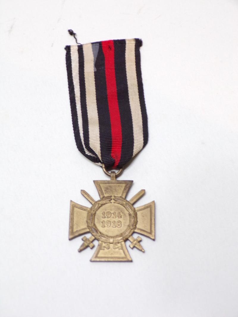 WW1 German Honour Cross with Swords. By Lauer