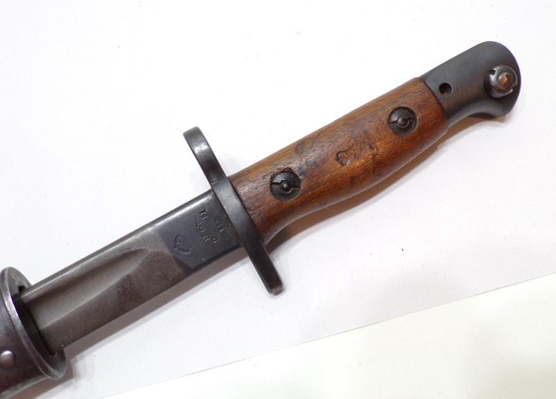 WW1 British 1907 Mk1 SMLE Bayonet by Enfield.
